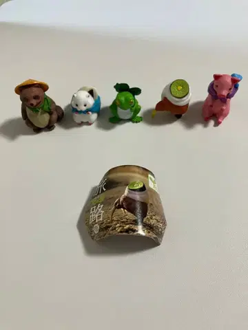여정 키위, 햄스터, 개구리, 너구리, 돼지 캡슐 토이 피규어 세트 5개
