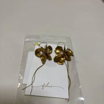 felice 귀걸이