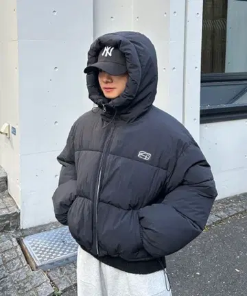 ADAMASTE 다운 자켓 블랙