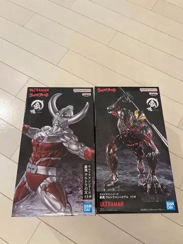 울트라맨 시리즈 호괴 피규어