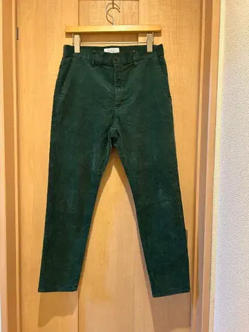 BEAUTY&YOUTH 다크 그린 코듀로이 팬츠 S 애로우즈