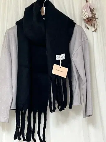 미사용 새상품 Chouette latte 블랙 프린지 머플러 남녀 공용