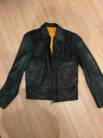 블랙 가죽 자켓 오렌지 안감