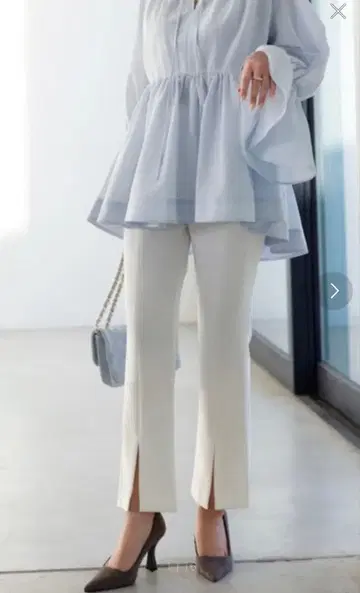 anuans 부츠컷 팬츠 베이지