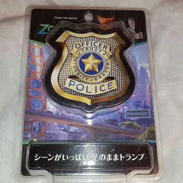 주토피아 경찰 배지 모델 카드놀이 새상품급