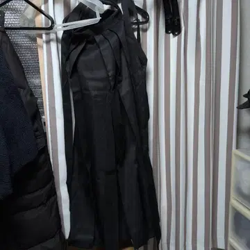 블랙 하카마 화이트 기모노 타비 세트