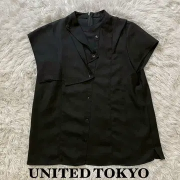 [컨디션 최상] UNITED TOKYO 슬리브리스 블랙 셔츠