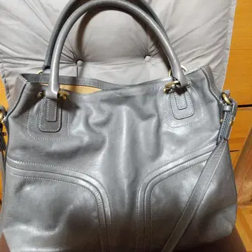 SAZABY 그레이 가죽 백