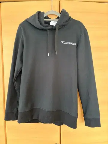 CK CALVIN KLEIN 캘빈클라인 남성용 후드티 백프린트