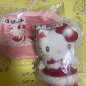 헬로키티 뽑기 마스코트 & 파우치 세트 미개봉 새상품