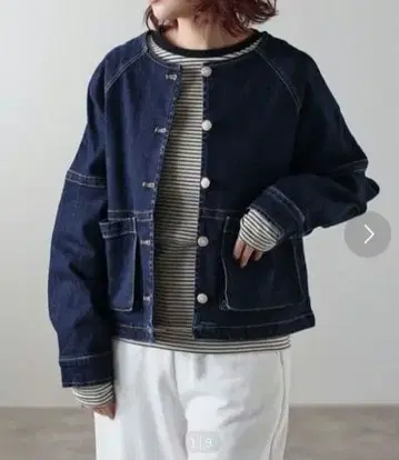 &HALF/디자인 버튼/래글런 노카라 데님 자켓/네이비 계열