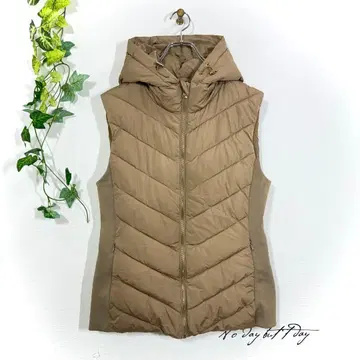 ZARA 후디드 충전솜 베스트(M) 베스트 블루종 브라운 절개 니트