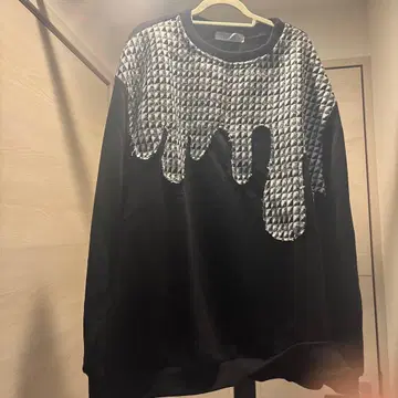 블랙 드레싱 디자인 긴팔 맨투맨