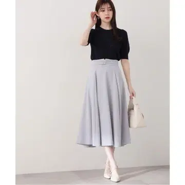 PROPORTION BODY DRESSING 패브릭 플레어 스커트