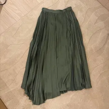 FRAY I.D 올리브 그린 플리츠 롱 스커트