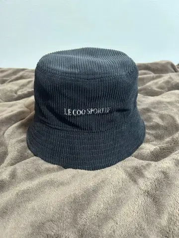 르꼬끄 스포르티브 버킷햇 리버서블 블랙 블루