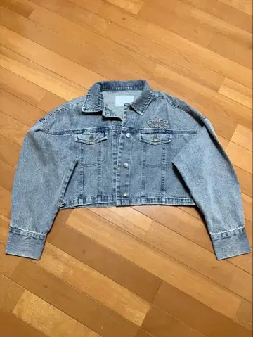 Chico 라이트 블루 크롭 데님 자켓