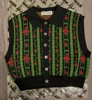 TTT_MSW 플라워 자카드 니트 베스트