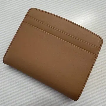 반지갑 이단 접이식 지갑 베이지