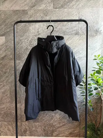 니시카와 다운 판초풍 다운 자켓