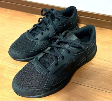 미즈노 러닝화 와이드 23.5cm 블랙