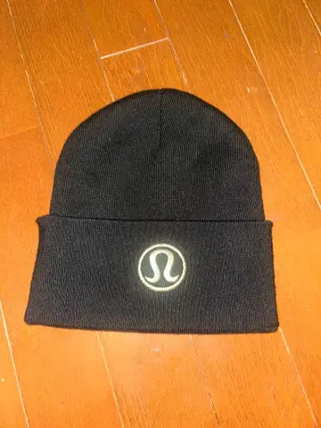 룰루레몬 블랙 비니 S/M 사이즈