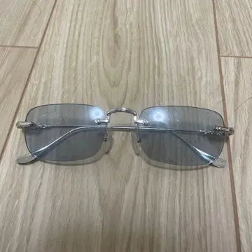 실버 메탈 프레임 그레이 렌즈 안경