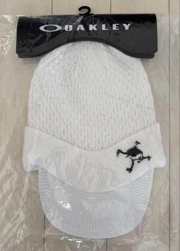 OAKLEY 오클리 니트 캡 화이트 계열 골프웨어 오클리