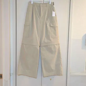 베이지 와이드 팬츠 사이드 포켓 포함 2웨이 하프 팬츠 쿨레앙