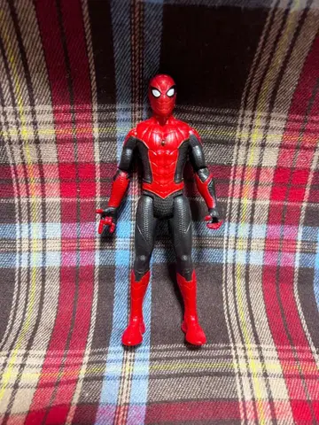 스파이더맨 해즈브로 미스테리오 피규어