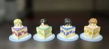 진격의 거인 쁘띠버스 4종 세트