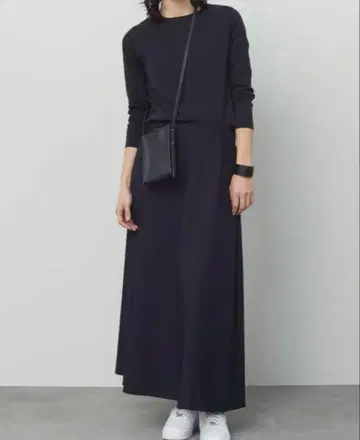 SOEJU 소프트 옥스 롱 플레어 스커트