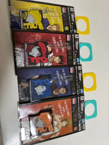 쿠로코의 농구 아크릴 키링 4개 세트 (미개봉)