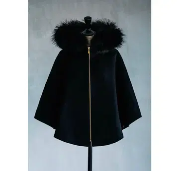 sheller FOX fur cape coat