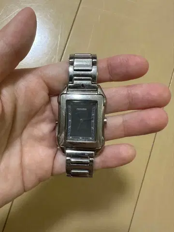 쿼츠 손목시계 실버 스테인리스 renoma