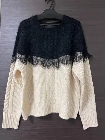 mone 모네 클래시컬 레이스 니트 니트