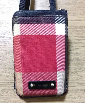 새상품급!! BLUE LABEL CRESTBRIDGE 스마트폰 숄더백