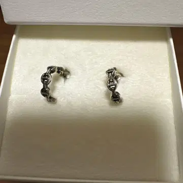 호센 부스 실버 귀걸이 (925)