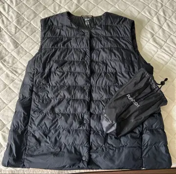 유니클로 퍼프 테크 베스트