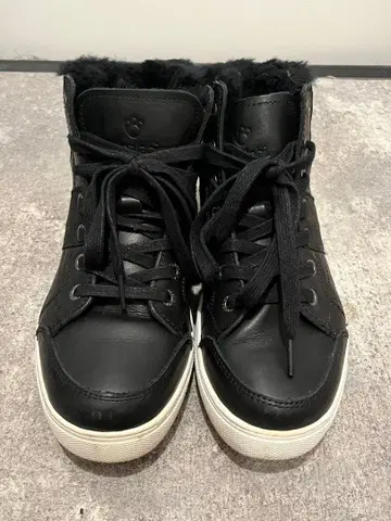 Koalabi 코알라비 스니커즈