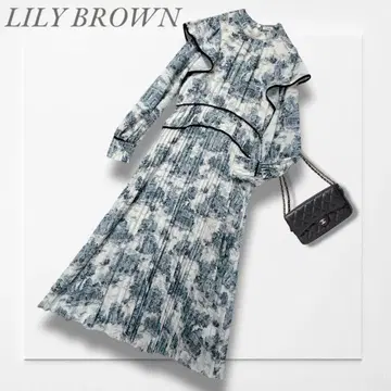 릴리 브라운 롱 플리츠 원피스 (M) 화이트 네이비 고급 가련 클래시컬