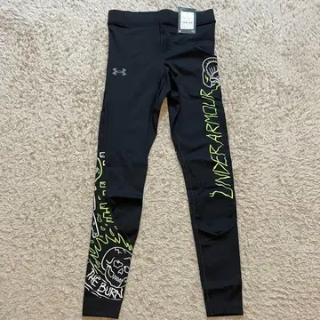 [ UNDER ARMOUR ] 블랙 컴프레션 미사용 새상품 남성용 S