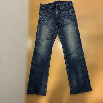 다크 블루 스트레이트 레그 데님