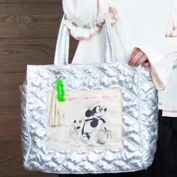 Disney THE MARKET 한정판 미키 퀼트 토트 실버