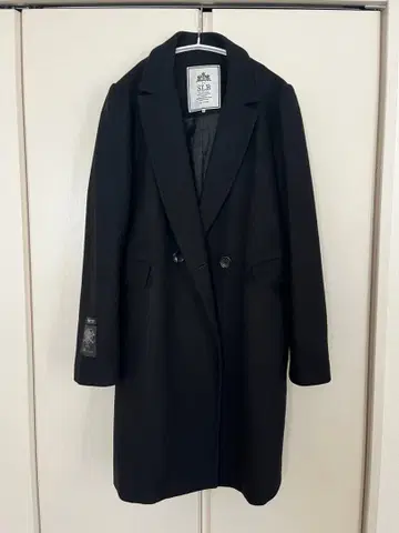 슬로브 이에나 체스터 코트 블랙