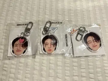 TREASURE 얼굴 아크릴 키링 하루토 모음