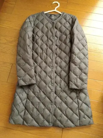 유니클로 울트라 라이트 컴팩트 다운 코트