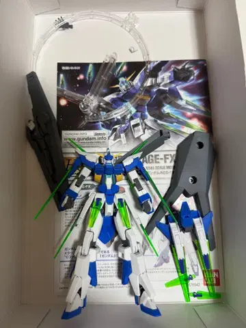 건담 프라모델 조립품 묶음 판매