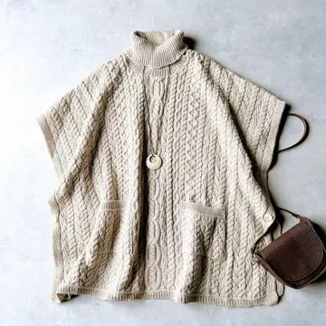 아일랜드제 아란 크라프트 아란 니트 메리노울 터틀 판초