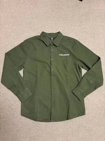 Volcom 긴팔 셔츠 올리브 그린 US/EU-S